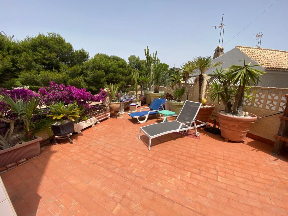 La Zenia beach Renovated 3-bdr condo w/ patio/AC Orihuela Esterno foto