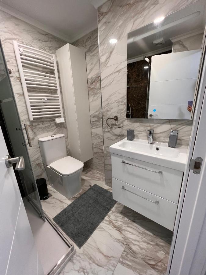La Zenia beach Renovated 3-bdr condo w/ patio/AC Orihuela Esterno foto